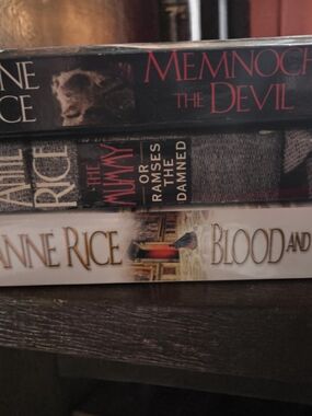 Anne Rice Paperback Book Set - Black, White, Red Spines
